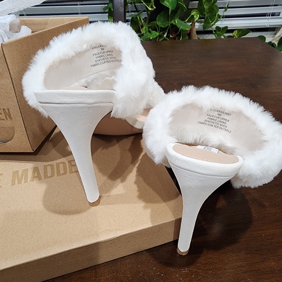 Steve Madden fuzzy stiletto, sz 9 - Picture 4 of 5